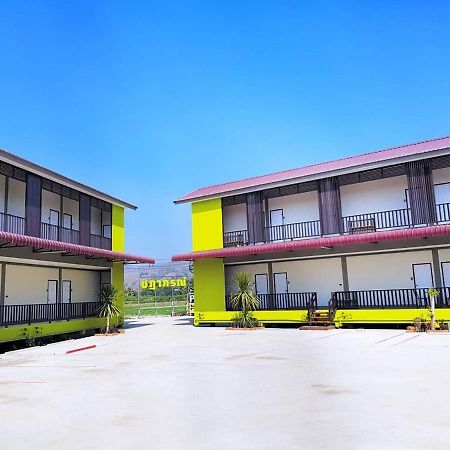 Chadaporn Mae Chaem Hotel Dış mekan fotoğraf