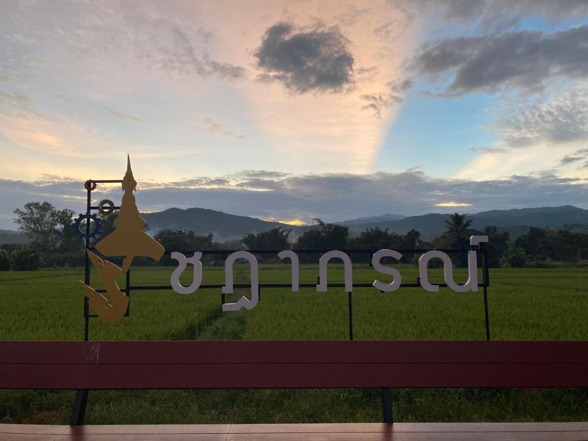 Chadaporn Mae Chaem Hotel Dış mekan fotoğraf