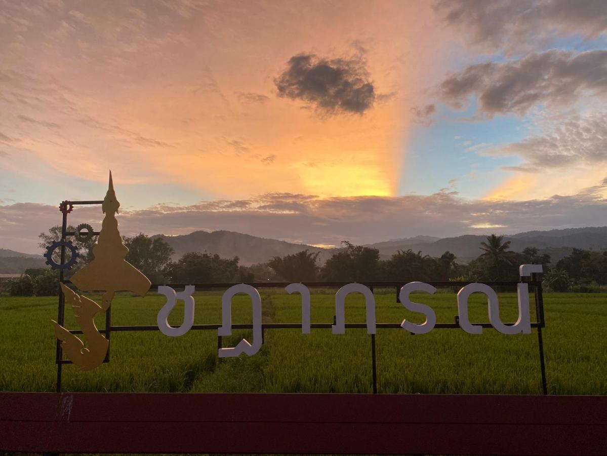 Chadaporn Mae Chaem Hotel Dış mekan fotoğraf